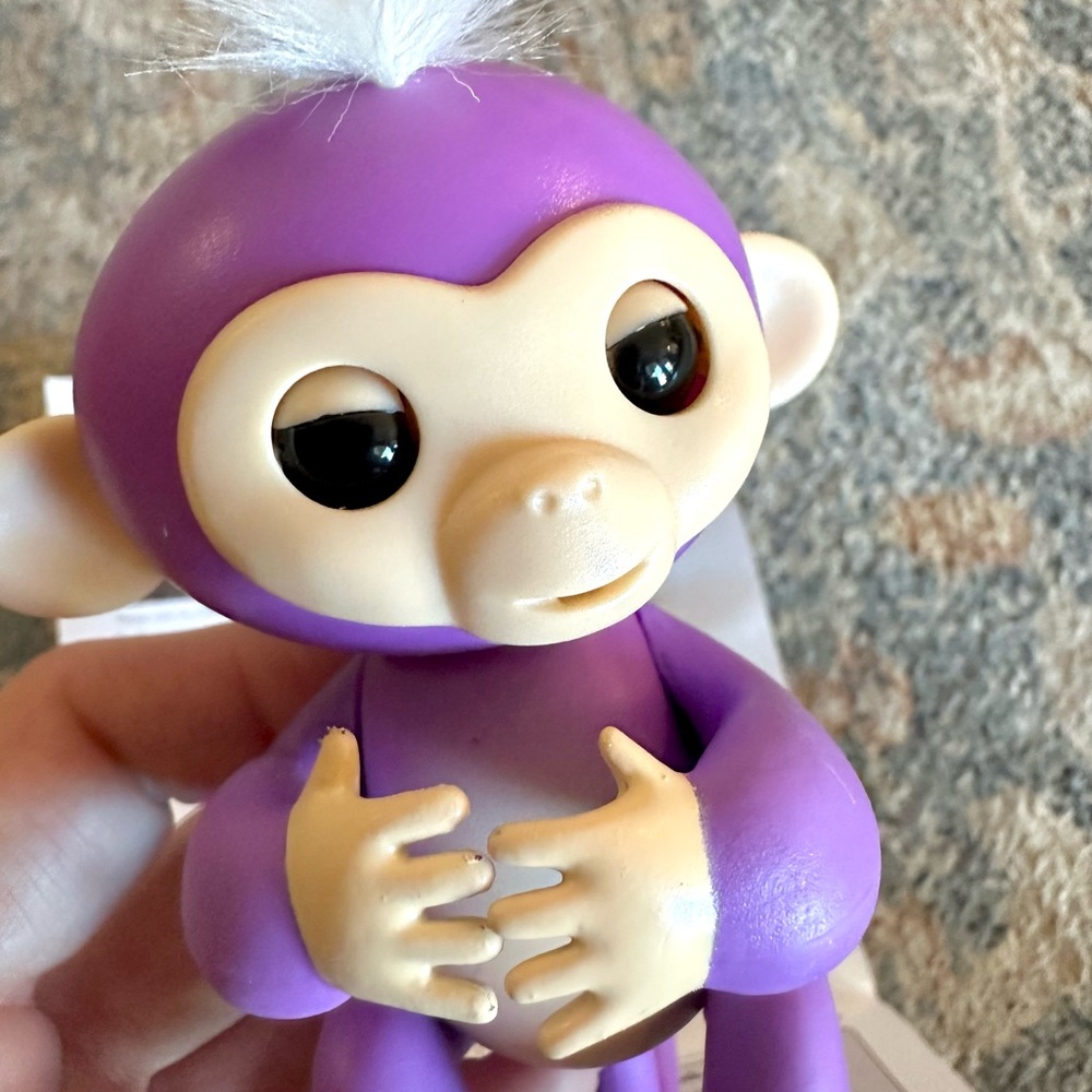 Fingerlings Purple Monkey‎ Kids Toy, 2016 - Picture 6 of 7